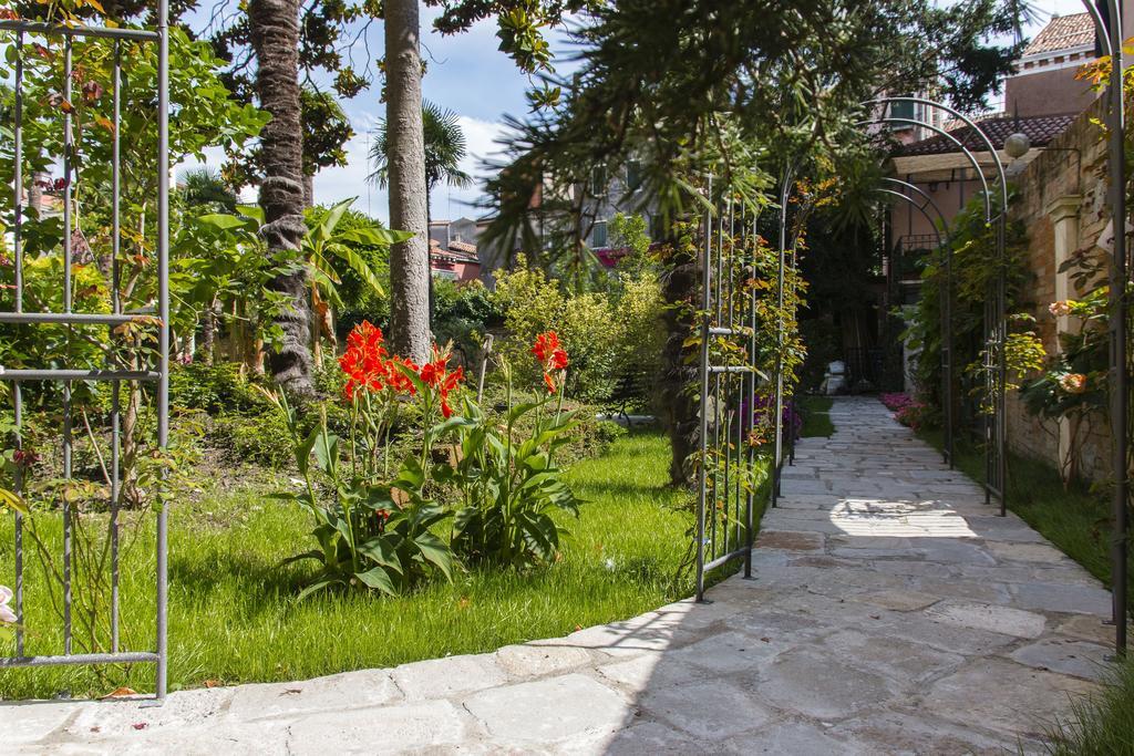 Hotel Sant'Antonin Venice Exterior photo